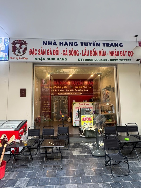 Nhà hàng Tuyến Trang